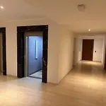 Luxury Seafront Apartment With Stunning Ocean Views